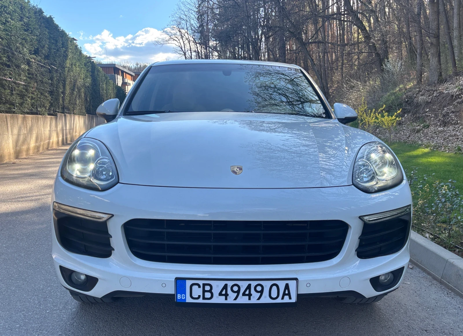 Porsche Cayenne 3.6 V6 * FACELIFT * Сервизна история * Carplay, снимка 2 - Автомобили и джипове - 53377260
