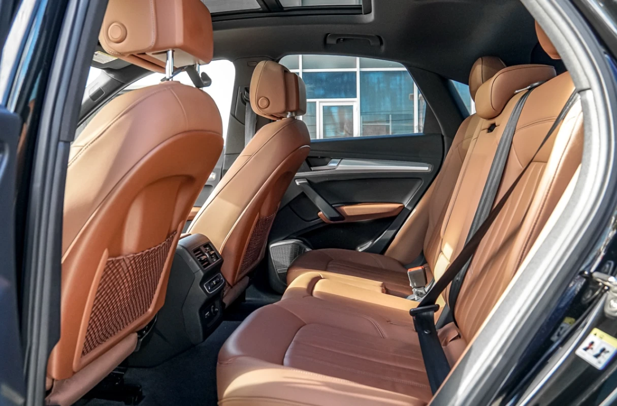 Audi Q5 SPORTBACK Technik 45 TFSI quattro / ������ ����  | Mobile.bg � ����������� 10