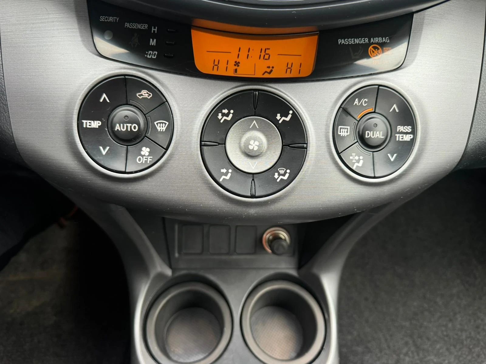 Toyota Rav4 | Mobile.bg � ����������� 12