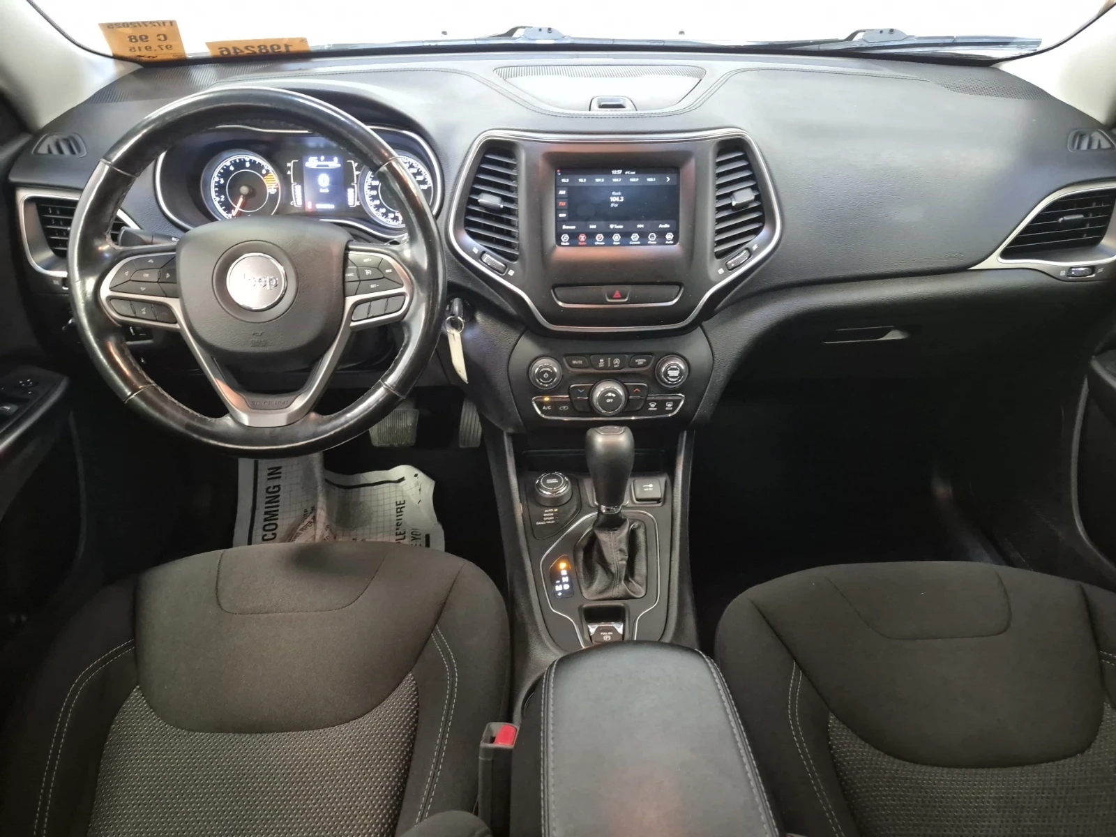 Jeep Cherokee SPORT * CARFAX*  - изображение 5