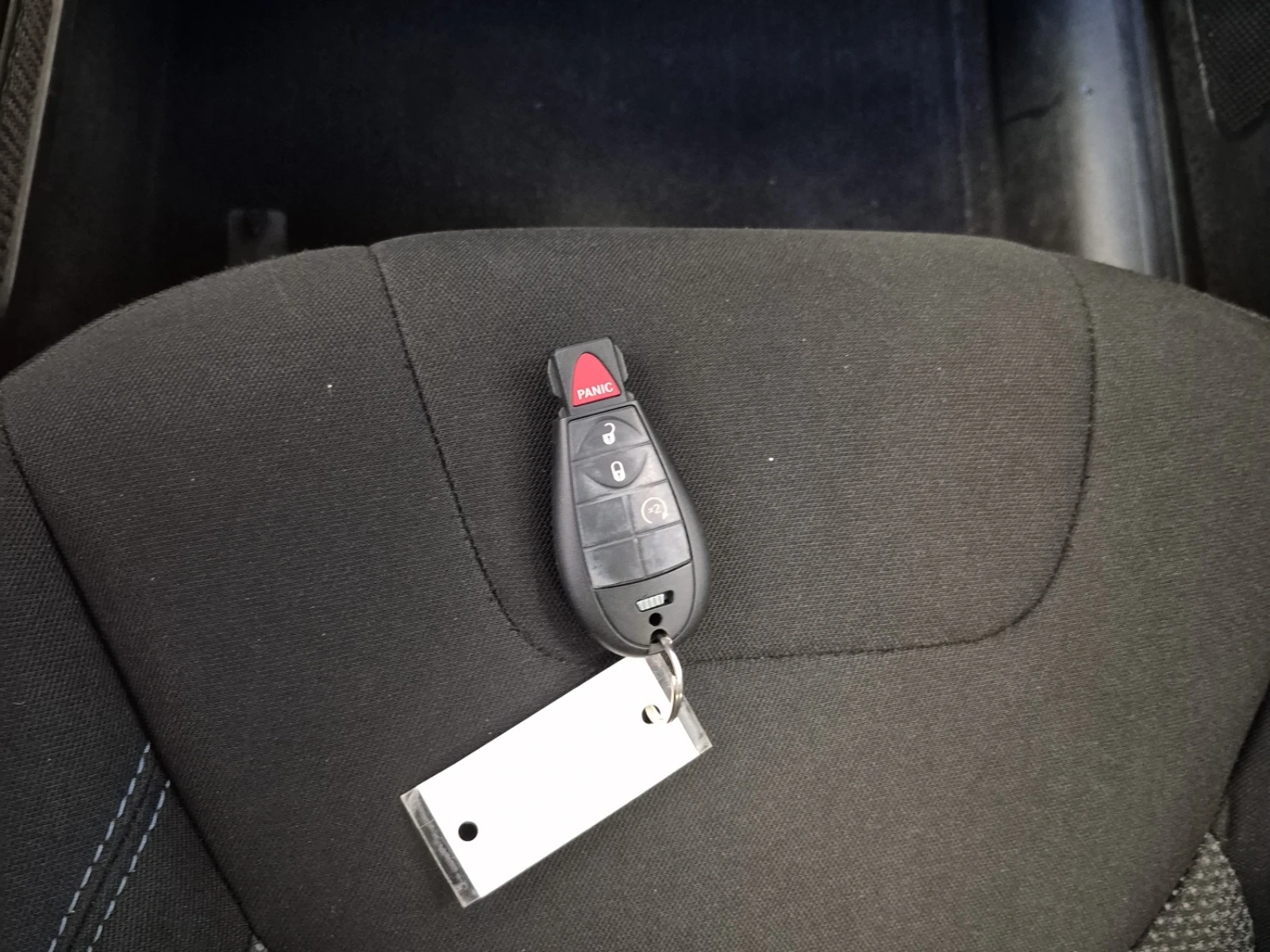 Jeep Cherokee SPORT * CARFAX*  - изображение 8