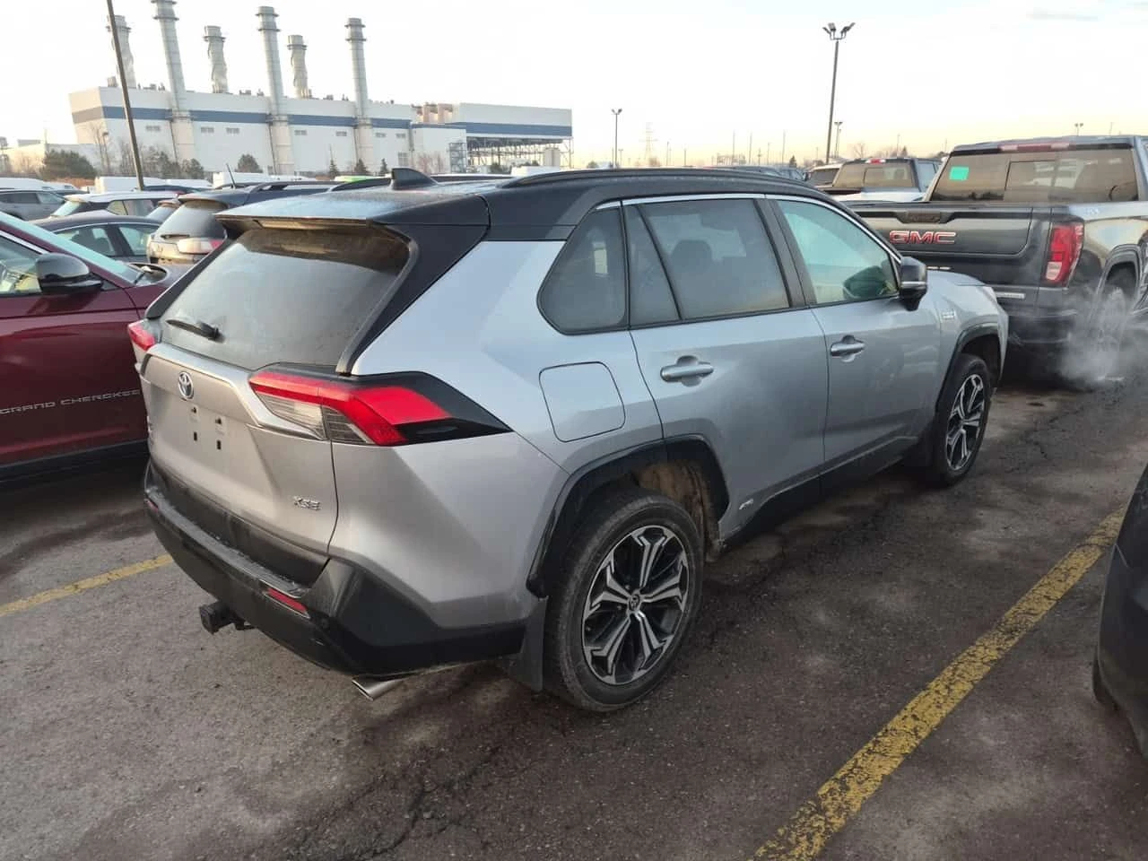 Toyota Rav4 * XSE * CARFAX * ПАНОРАМА * KEYLESS * ПОДГРЕВИ, снимка 3 - Автомобили и джипове - 54025373