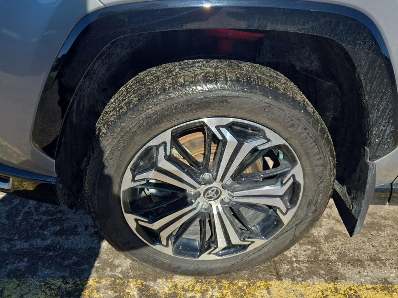 Toyota Rav4 * XSE * CARFAX * ПАНОРАМА * KEYLESS * ПОДГРЕВИ, снимка 6 - Автомобили и джипове - 54025373