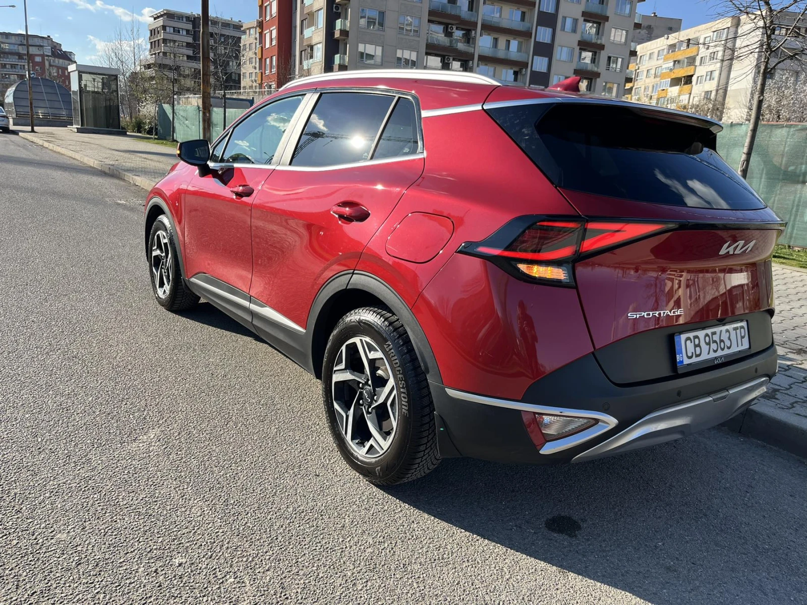 Kia Sportage 1.6 T-GDI, снимка 4 - Автомобили и джипове - 54116082