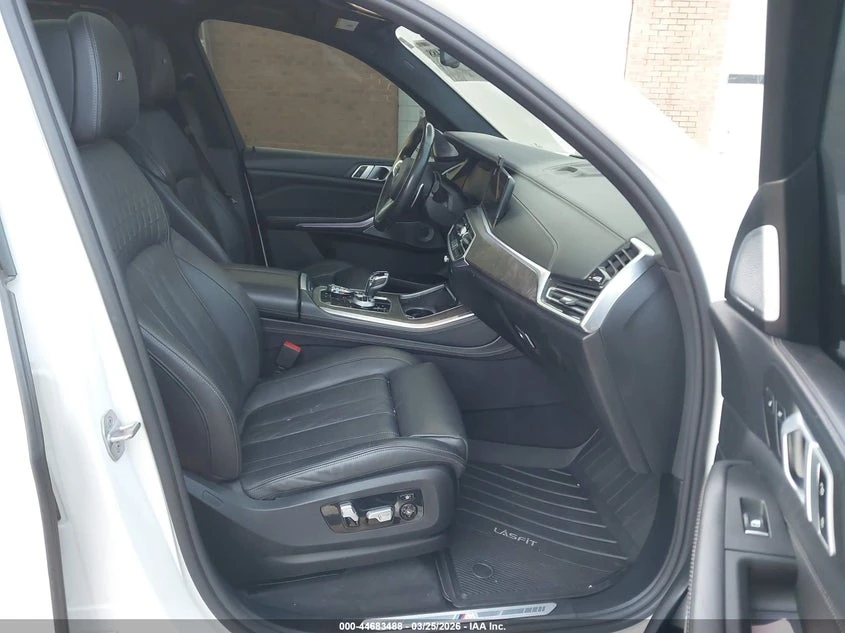 BMW X5 XDRIVE50I, снимка 6 - Автомобили и джипове - 54848152