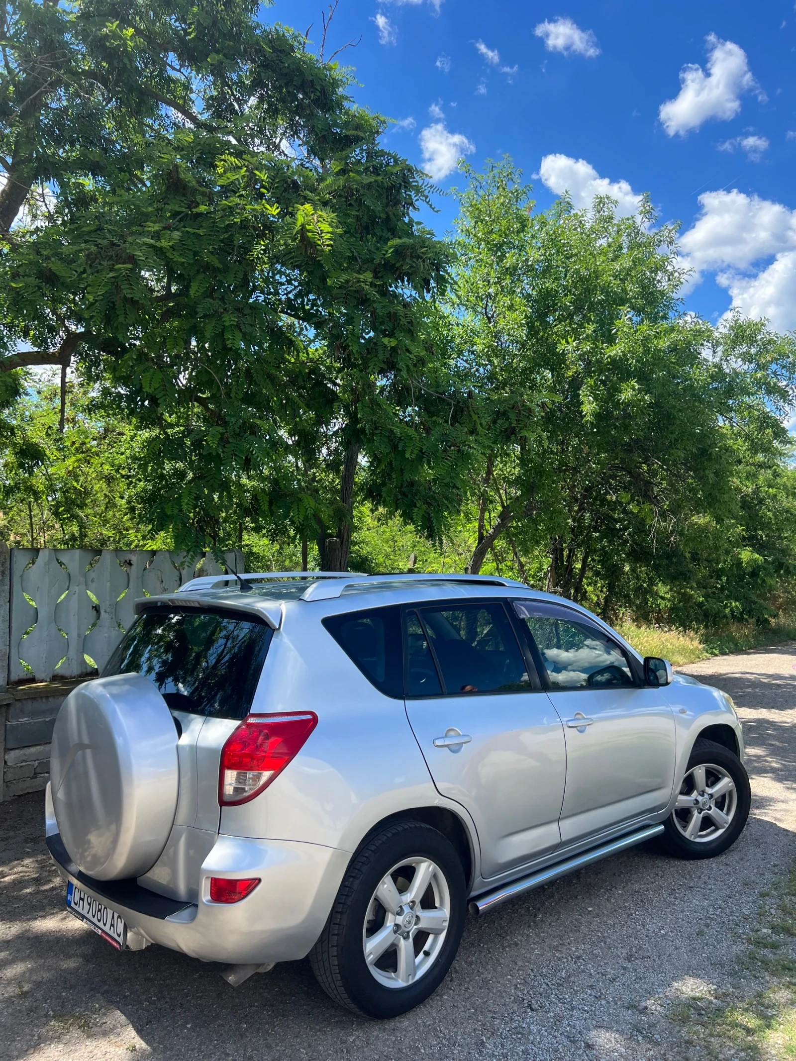 Toyota Rav4, снимка 4 - Автомобили и джипове - 54902399
