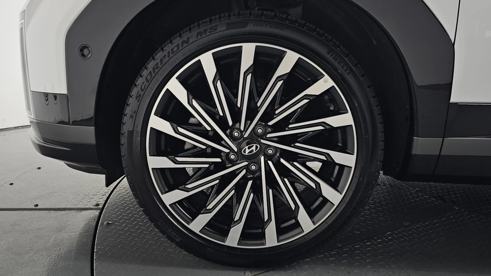 Hyundai Santa fe 2.5T Calligraphy* BOSE* ЕЛ. БАГАЖНИК* КРАЙНА ЦЕНА, снимка 5 - Автомобили и джипове - 55452001