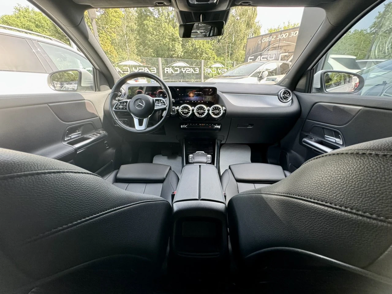 Mercedes-Benz EQA 250 NAVI/CAMERA/, снимка 13 - Автомобили и джипове - 55614908