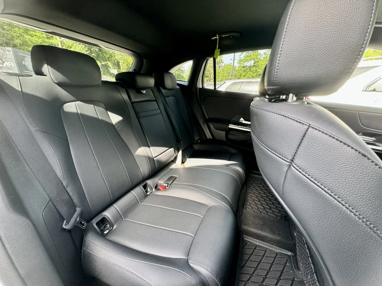 Mercedes-Benz EQA 250 NAVI/CAMERA/, снимка 15 - Автомобили и джипове - 55614908