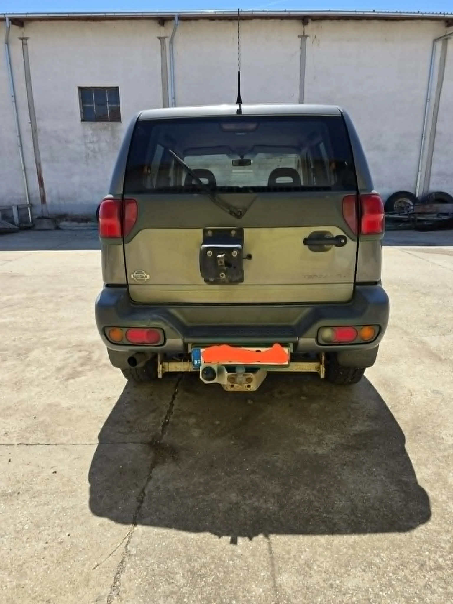 Nissan Terrano, снимка 2 - Автомобили и джипове - 55824657