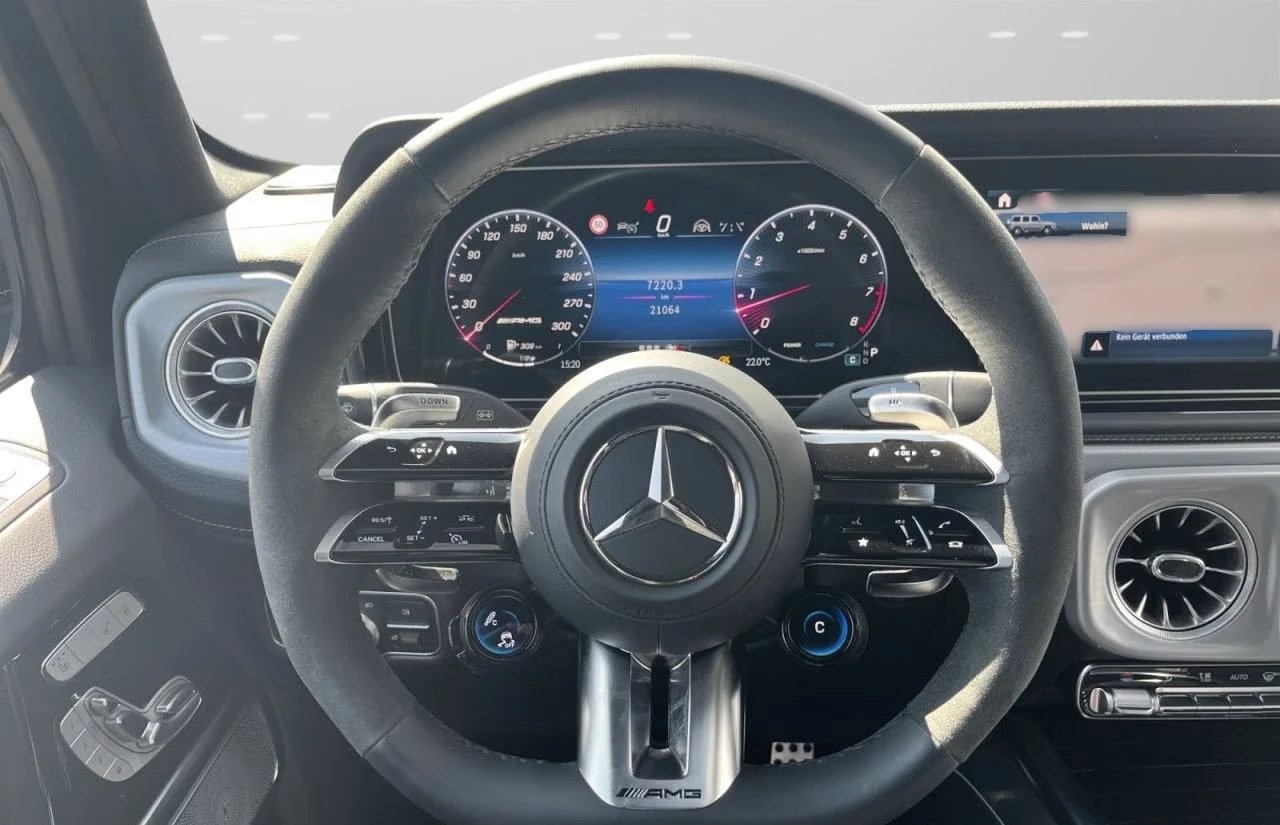 Mercedes-Benz G 63 AMG MANUFAKTUR TWO-FINISH / NIGHT / BURM / MULTIBEAM /, снимка 11 - Автомобили и джипове - 55977009