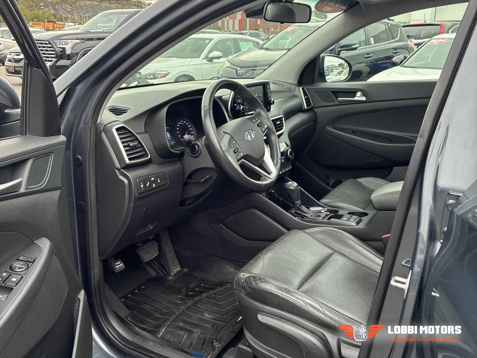 Hyundai Tucson, снимка 12 - Автомобили и джипове - 56126981