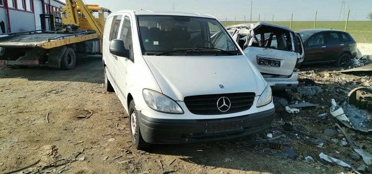 Mercedes-Benz Vito 2.2 CDI, снимка 1 - Бусове и автобуси - 41992275