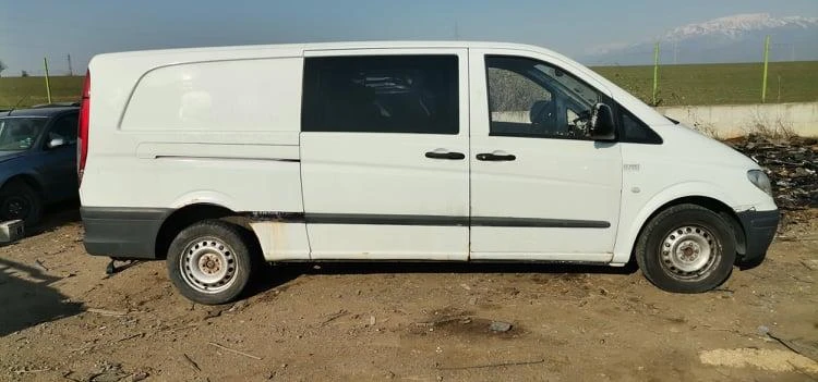 Mercedes-Benz Vito 2.2 CDI, снимка 3 - Бусове и автобуси - 41992275