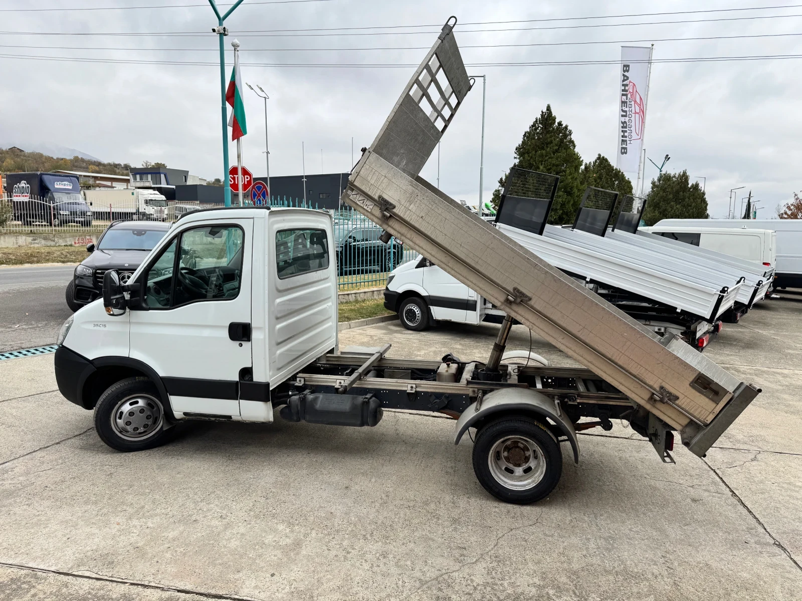 Iveco Daily 35c12* Тристранен самосвал - изображение 5