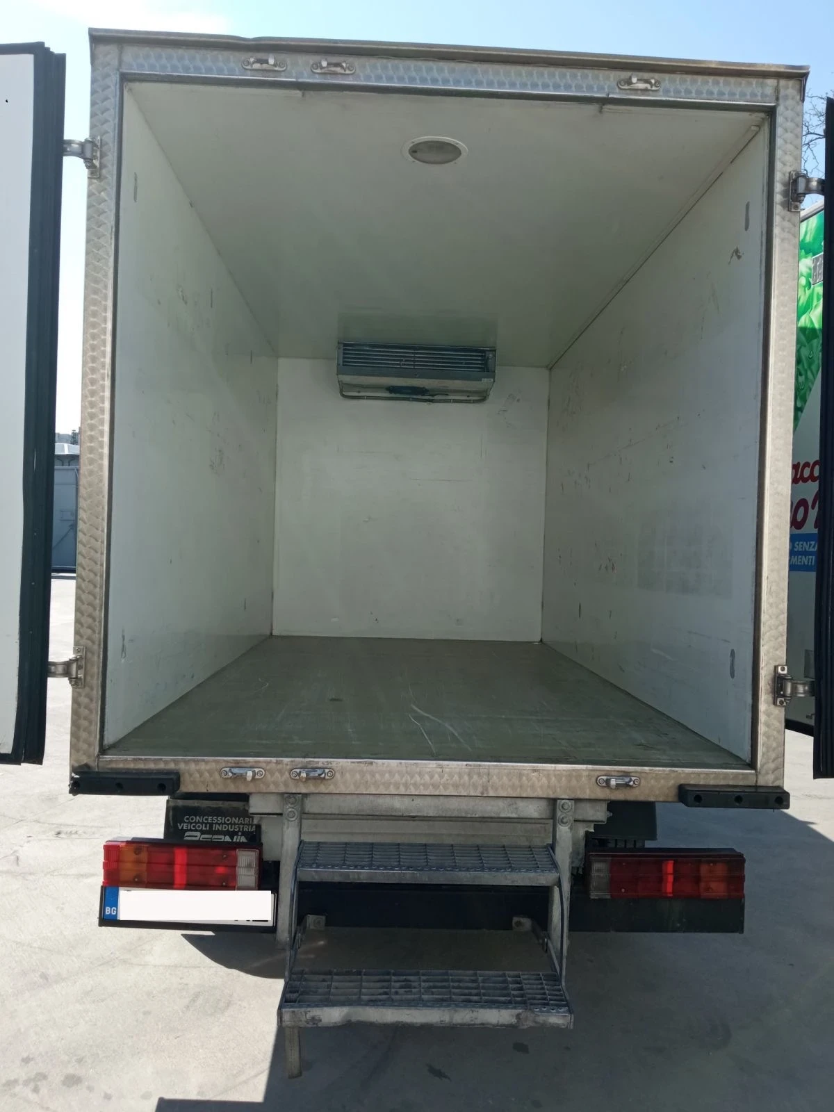 Mercedes-Benz Sprinter 2.2, снимка 8 - Бусове и автобуси - 54364637