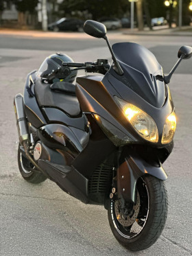 Yamaha T-max 530, снимка 1 - Мотоциклети и мототехника - 45658429