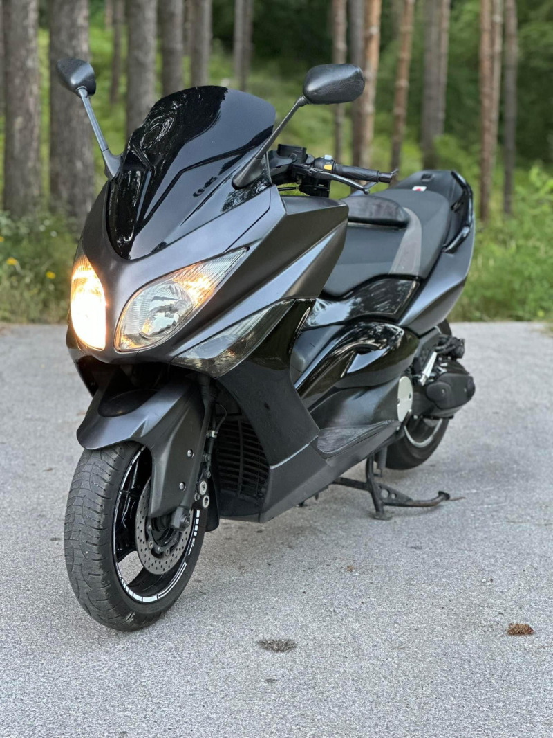 Yamaha T-max 530, снимка 2 - Мотоциклети и мототехника - 45658429
