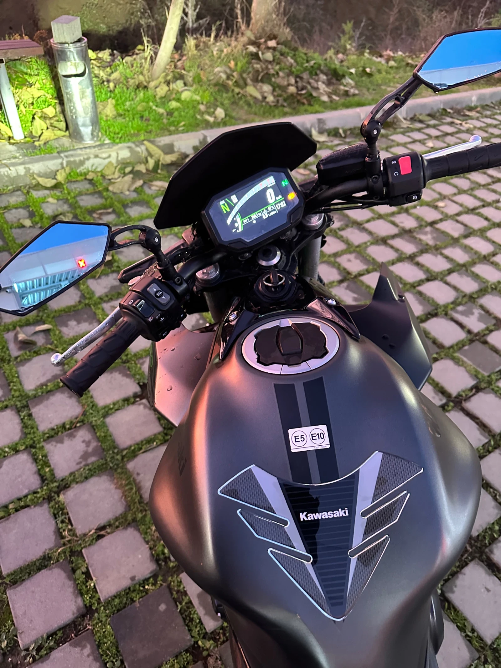 Kawasaki Z 650 A2, снимка 6 - Мотоциклети и мототехника - 54291864