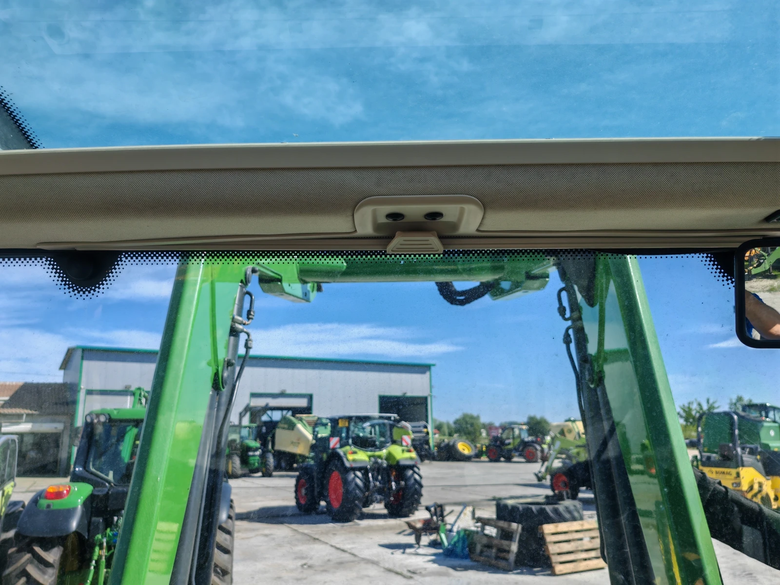 Трактор John Deere 6125R лизинг с първоначална вноска 20 %, снимка 14 - Селскостопанска техника - 54529961