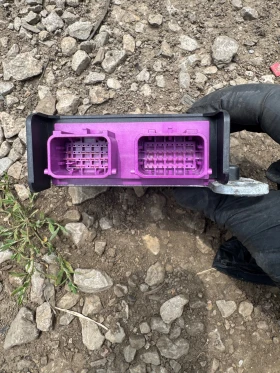 Kia Carens 2015г централа ербеци, снимка 3