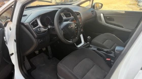 Kia Ceed 1.4/Клима/6-скорости/Нови  Зимни Гуми/ Топ, снимка 6