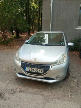 Peugeot 208 1.2VTi, снимка 1