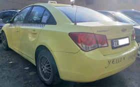 Chevrolet Cruze 1.6 Газ/Бензин, снимка 6