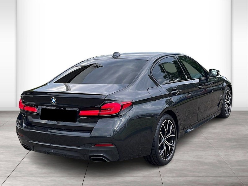 BMW 530 d xDrive = M-Sport Pro= Гаранция, снимка 2 - Автомобили и джипове - 46432781