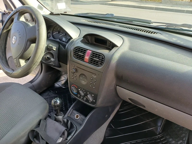 Opel Combo 1.7CDTI, снимка 8 - Автомобили и джипове - 47185535