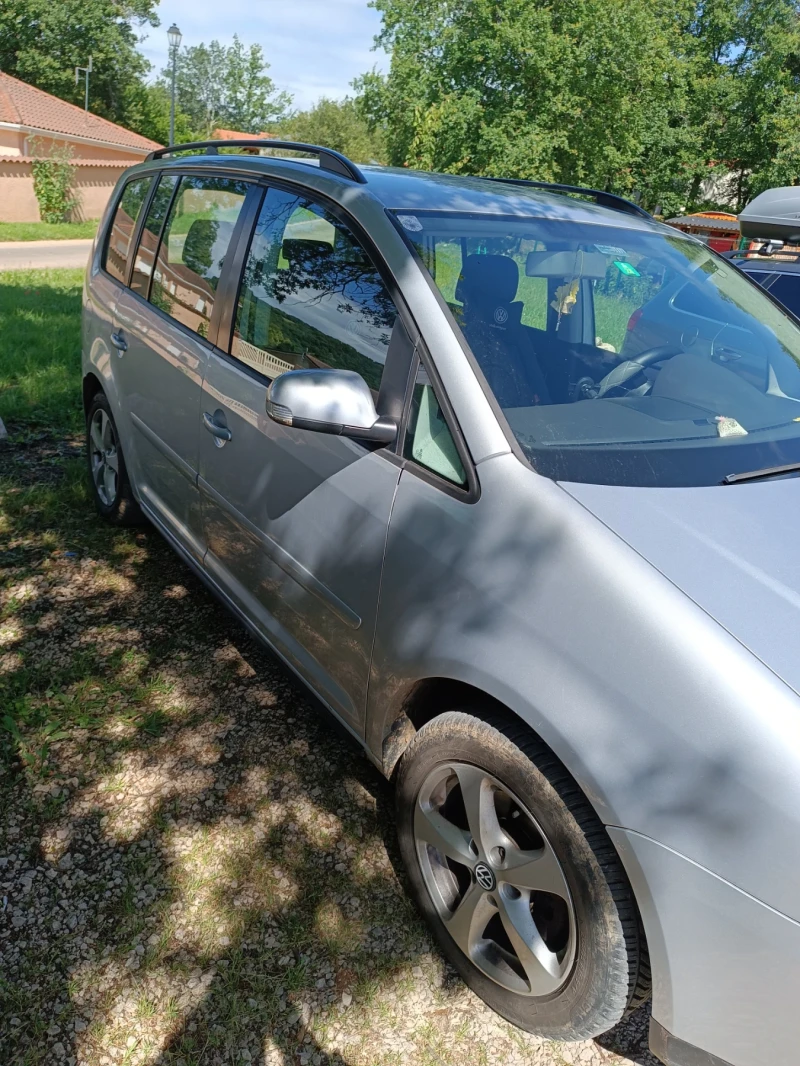 VW Touran, снимка 7 - Автомобили и джипове - 49532867