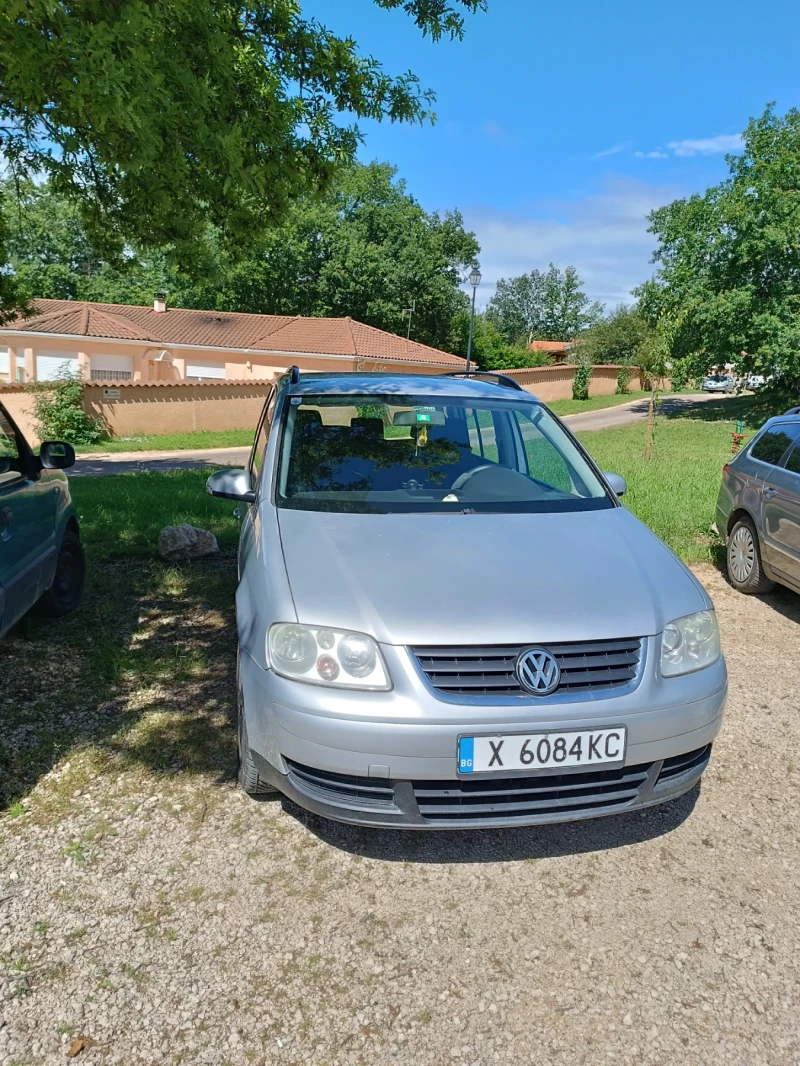 VW Touran, снимка 1 - Автомобили и джипове - 49532867