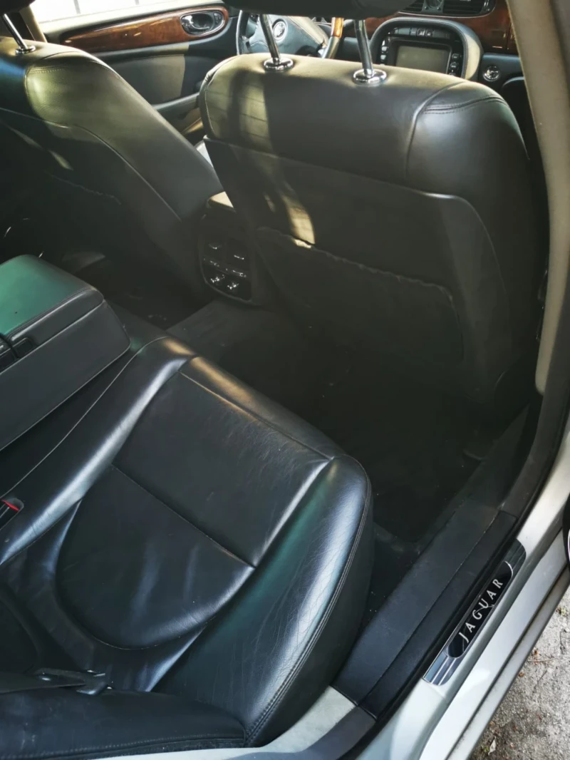 Jaguar Xj 4.2, снимка 9 - Автомобили и джипове - 50086144
