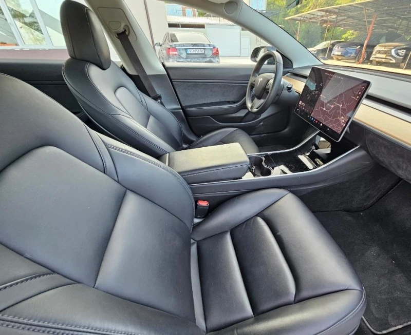 Tesla Model 3  4х4 Европейска Гаранция, снимка 13 - Автомобили и джипове - 51021922