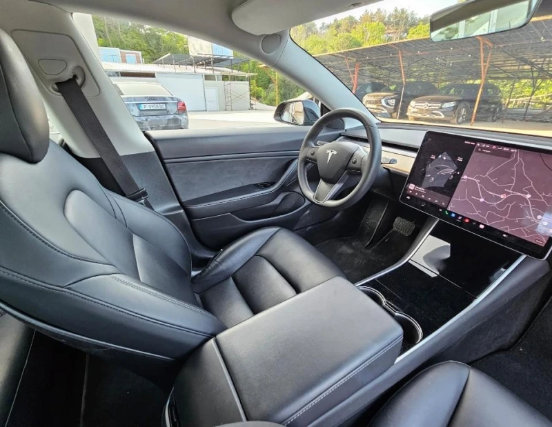 Tesla Model 3  4х4 Европейска Гаранция, снимка 14 - Автомобили и джипове - 51021922