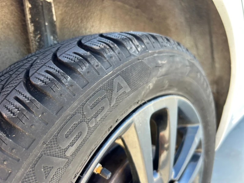 Toyota Yaris 1.0vvt-iевро6 78000км, снимка 16 - Автомобили и джипове - 51249437