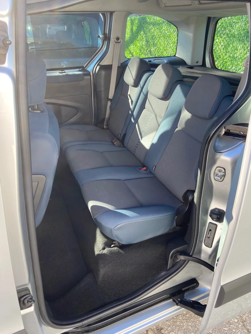 Citroen Berlingo 1.6HDI 110к.с. Панорама, снимка 6 - Автомобили и джипове - 52827069