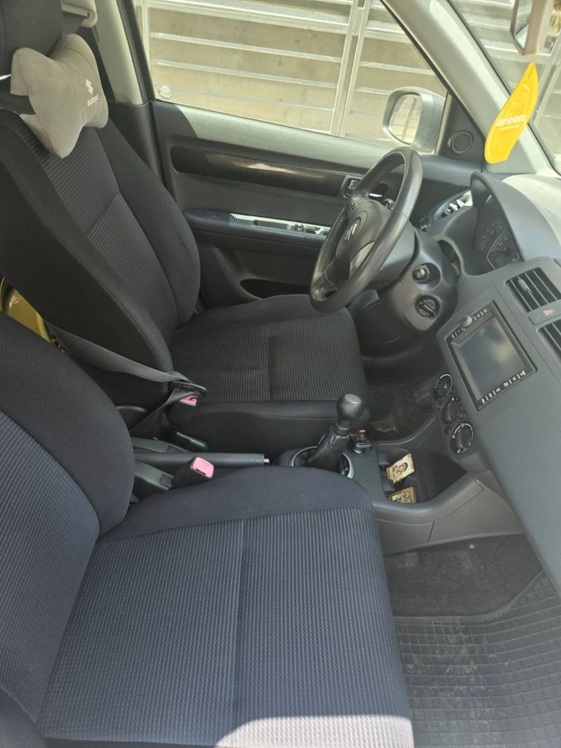 Suzuki Swift 1.3 Бензин-Газ, снимка 10 - Автомобили и джипове - 52861424