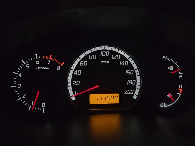 Suzuki Swift 1.3 Бензин-Газ, снимка 6 - Автомобили и джипове - 52861424