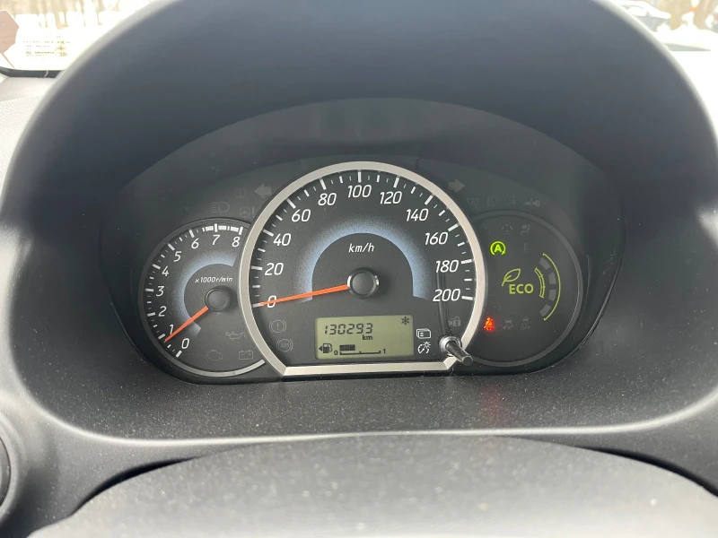 Mitsubishi Space star 1.2i бензин, снимка 8 - Автомобили и джипове - 53177431