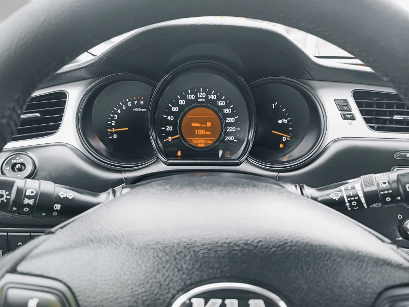 Kia Ceed 1.4/Клима/ Нови гуми Зимни Гуми/ Топ, снимка 11 - Автомобили и джипове - 53486406