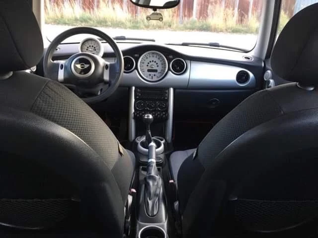 Mini Cooper 1.6i - НОВА ГАЗ/ РЕГИСТРИРАН , снимка 7 - Автомобили и джипове - 40654711