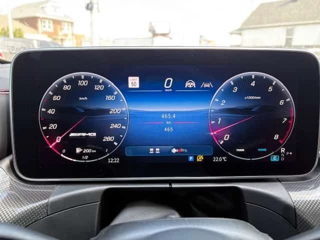 Mercedes-Benz CLE 53 AMG * ДСИТРОНИК* 360 КАМЕРА* ОБДУХВАНЕ* АЛКАНТАРА*, снимка 8 - Автомобили и джипове - 54216730