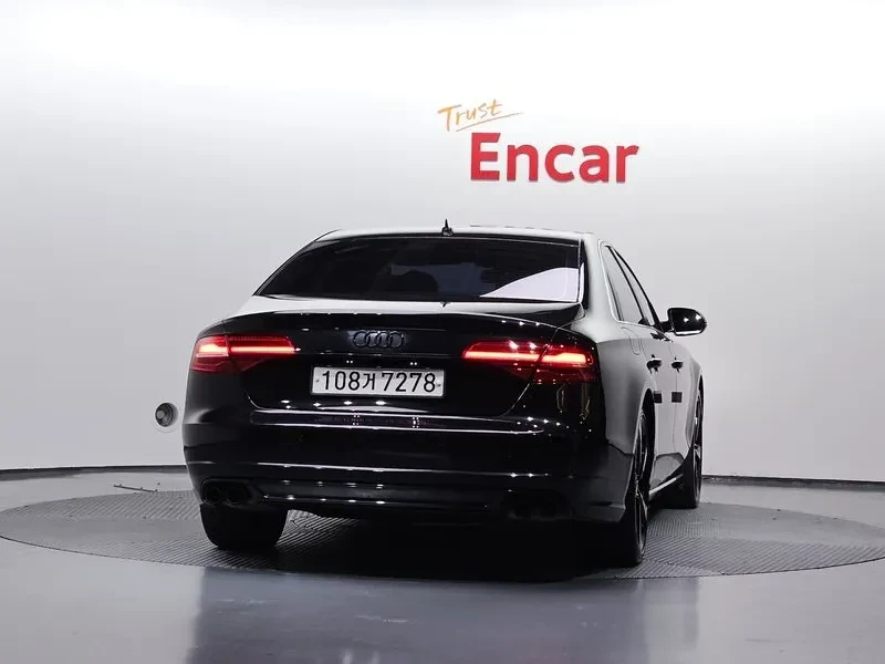 Audi A8, снимка 4 - Автомобили и джипове - 54408564