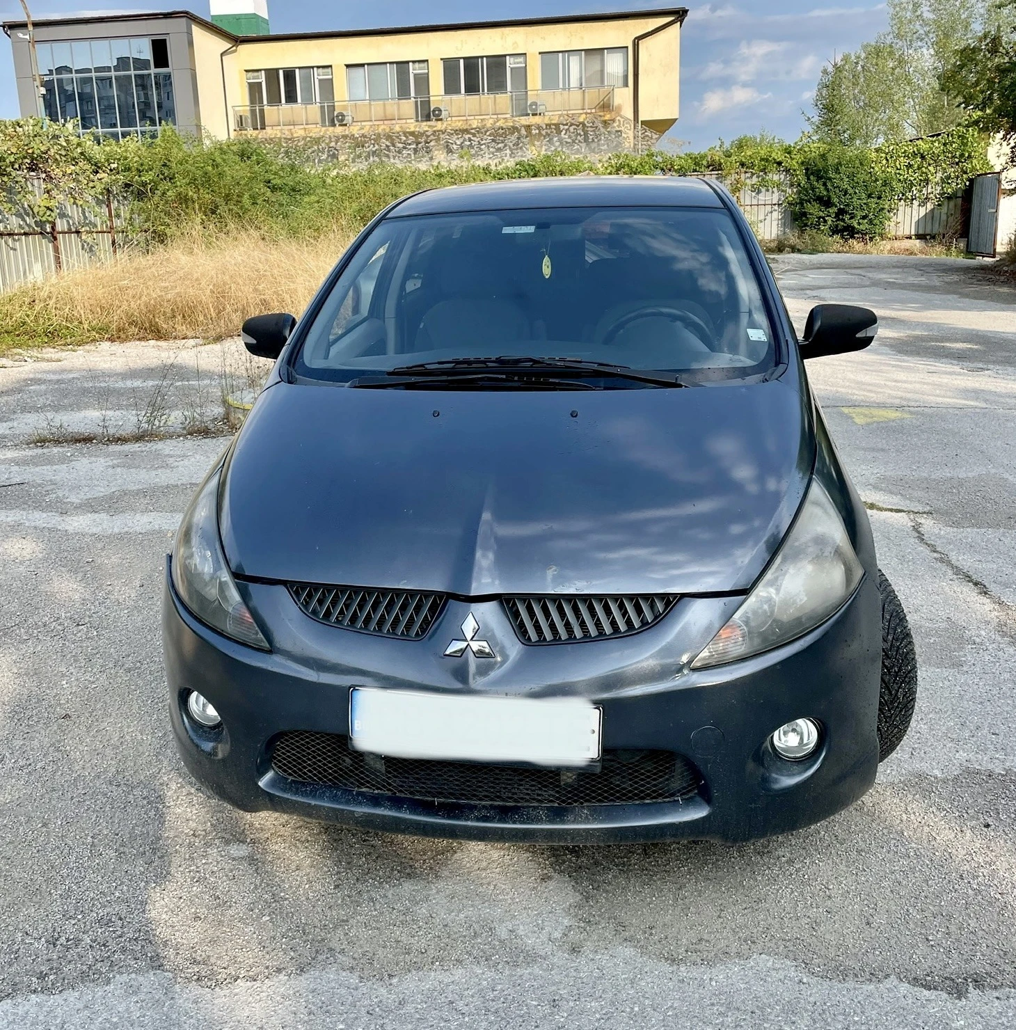 Mitsubishi Grandis 2.0Di-D  - изображение 4