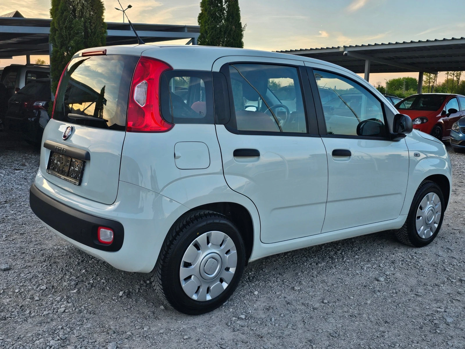 Fiat Panda 1, 2 КЛИМАТИК !! НОВ ВНСС !! РЕАЛНИ 10251км.!!!  - изображение 5