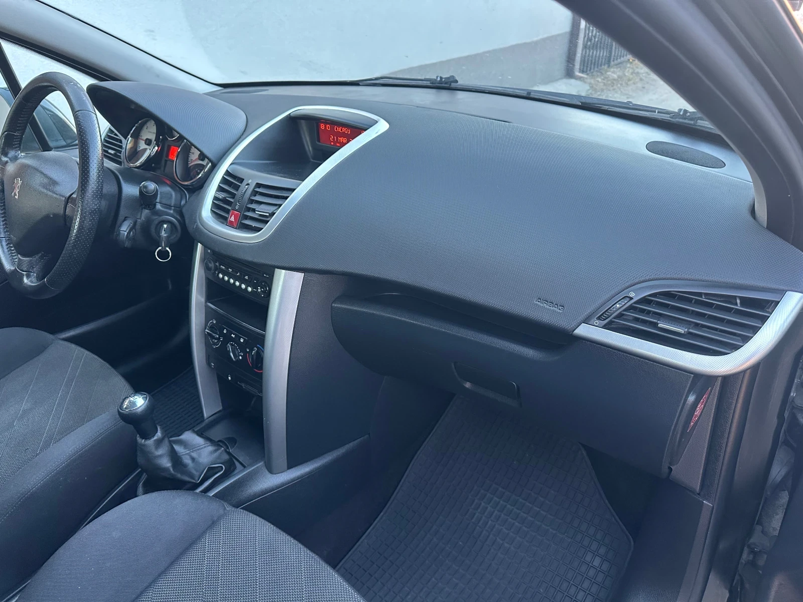 Peugeot 207 1.6-HDI-109k.c. | Mobile.bg — изображение 12