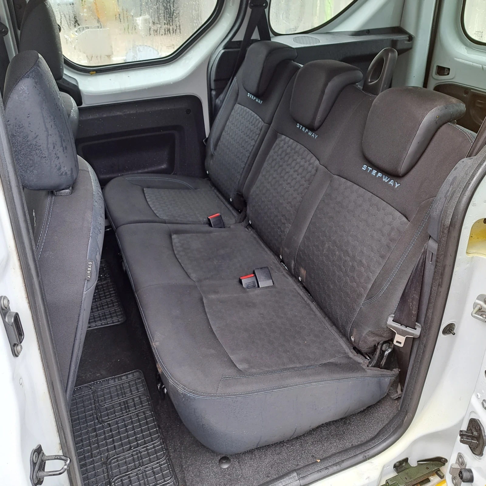 Dacia Dokker 1.2 - изображение 7