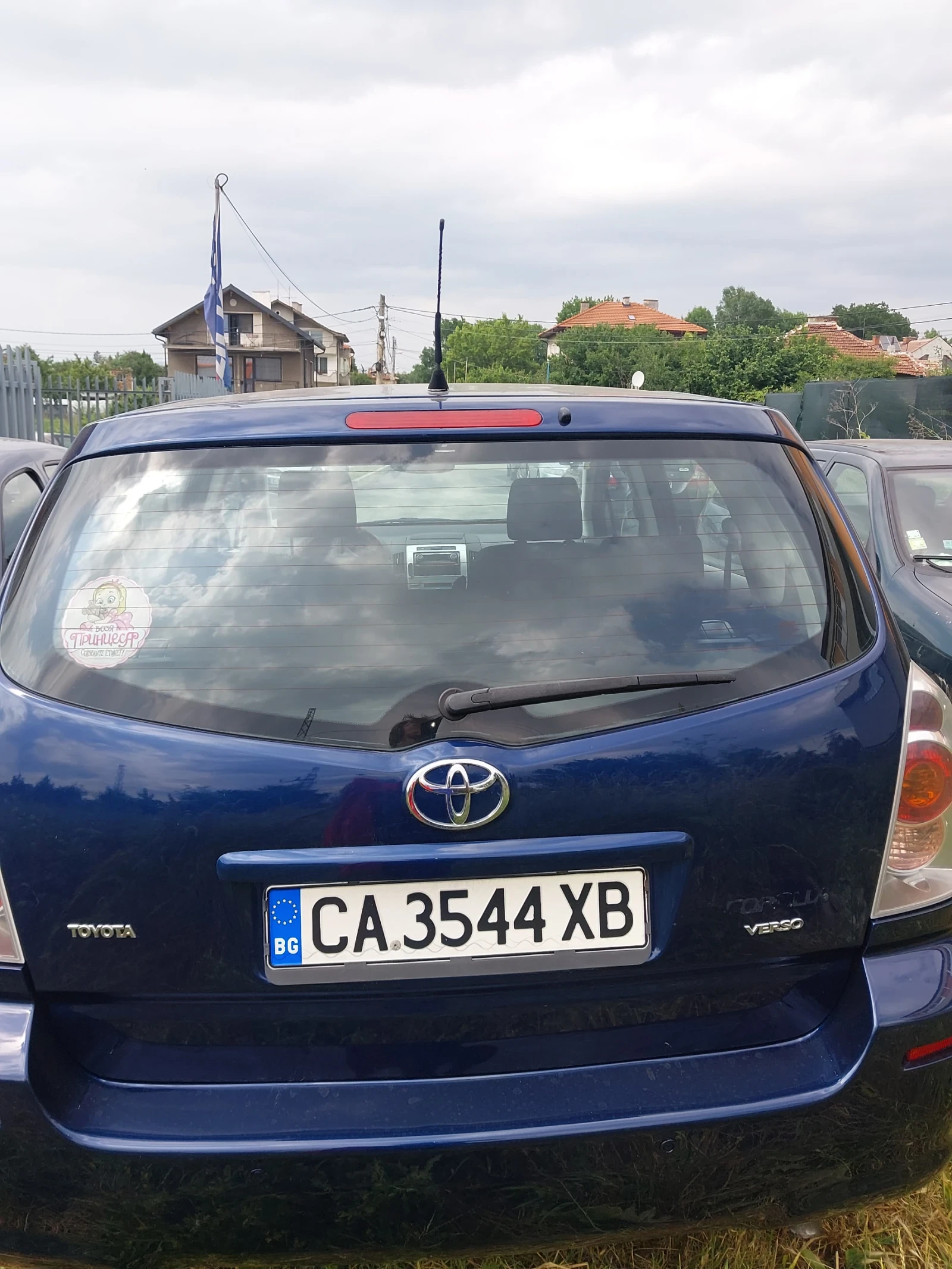Toyota Corolla verso Ван - изображение 4