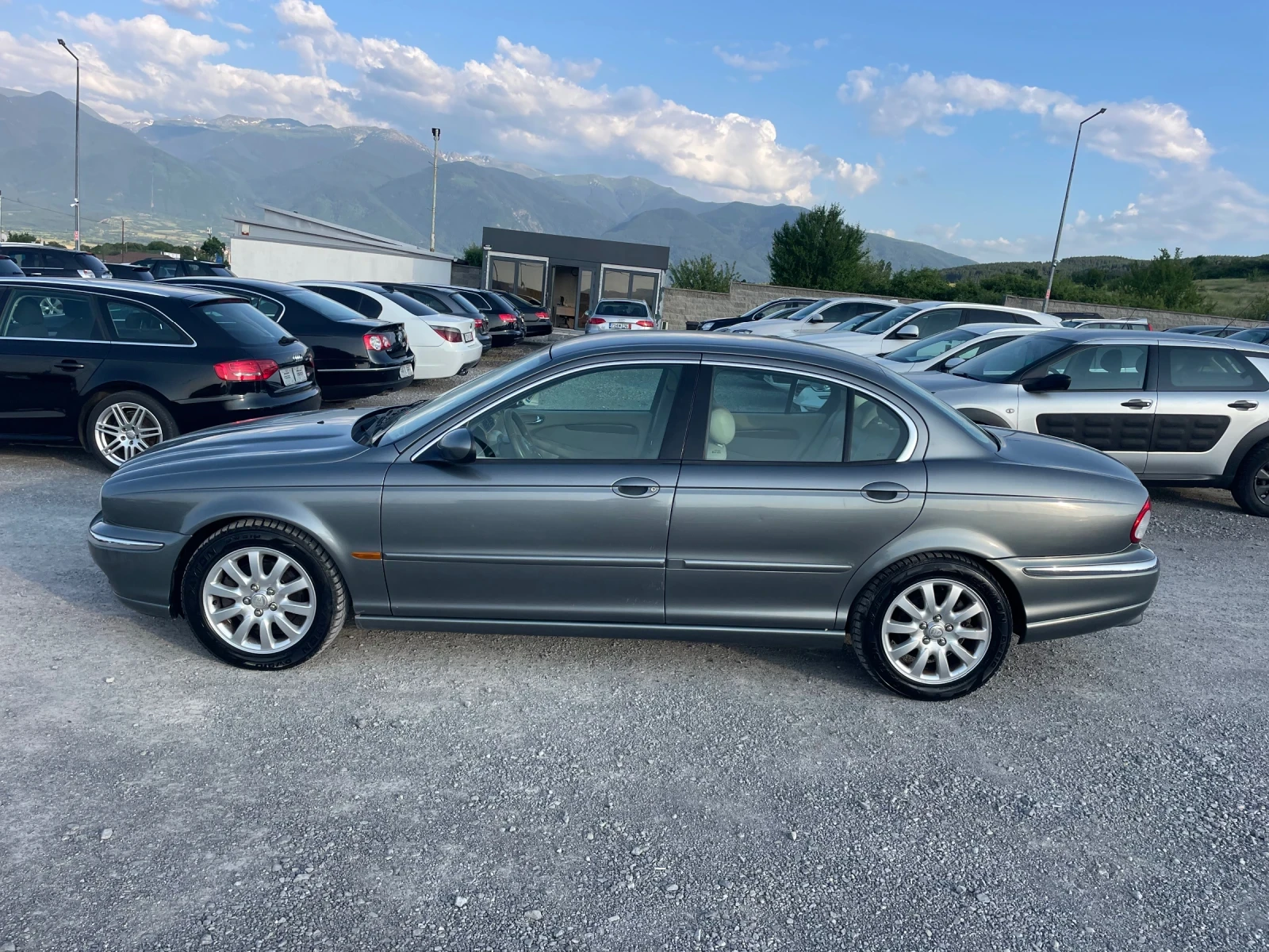 Jaguar X-type 2.5i 4X4 AUTOMATIC - изображение 4